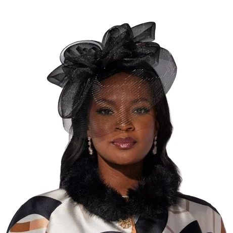 Chic Fascinator by LUXE