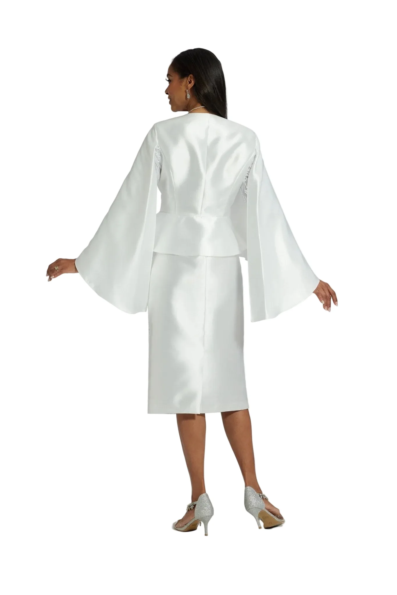High Praise Cape Suit by LUXE - Image 4