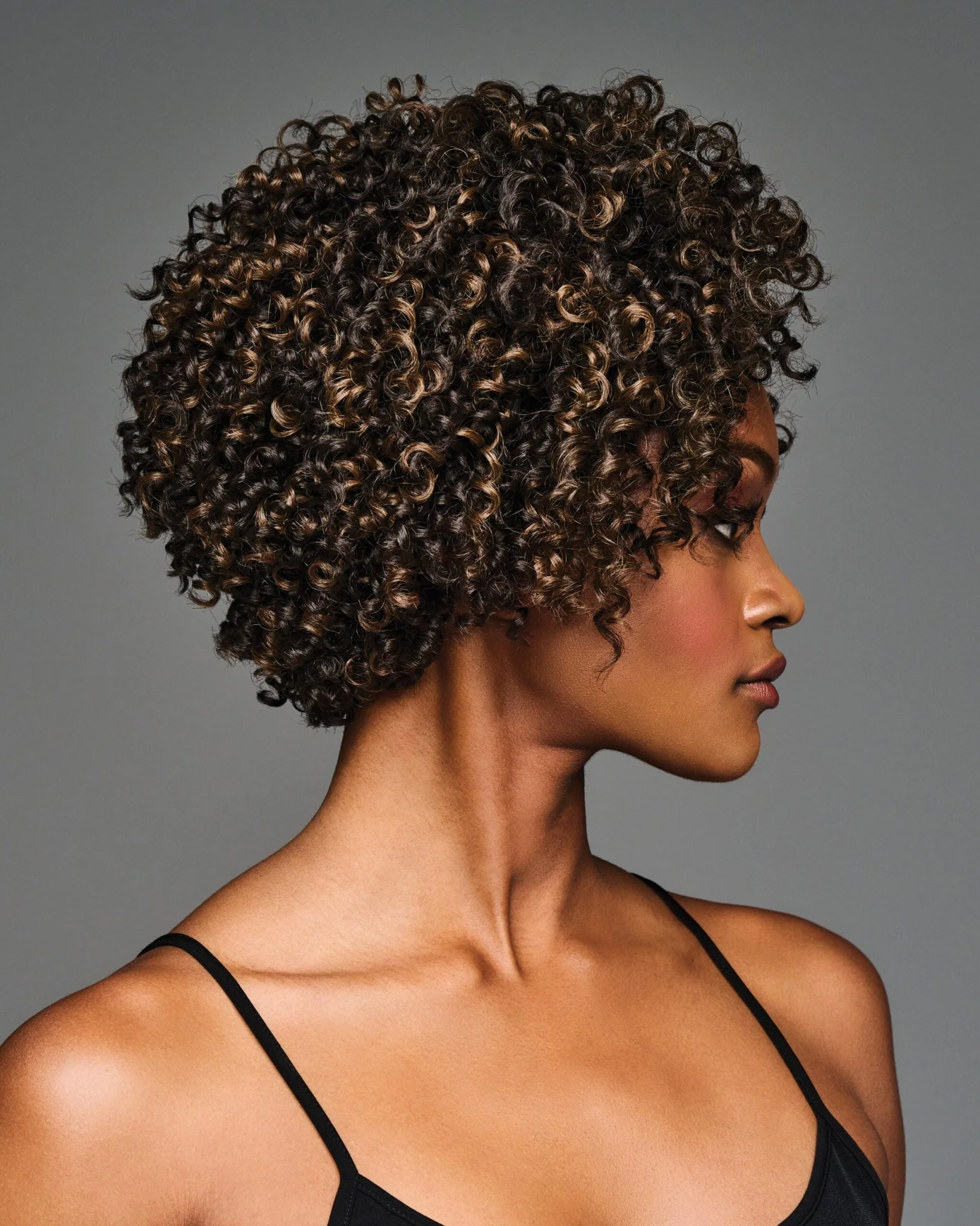 Aniyah Short Curly Afro Lace Front Wig by Kim Kimble - Image 5