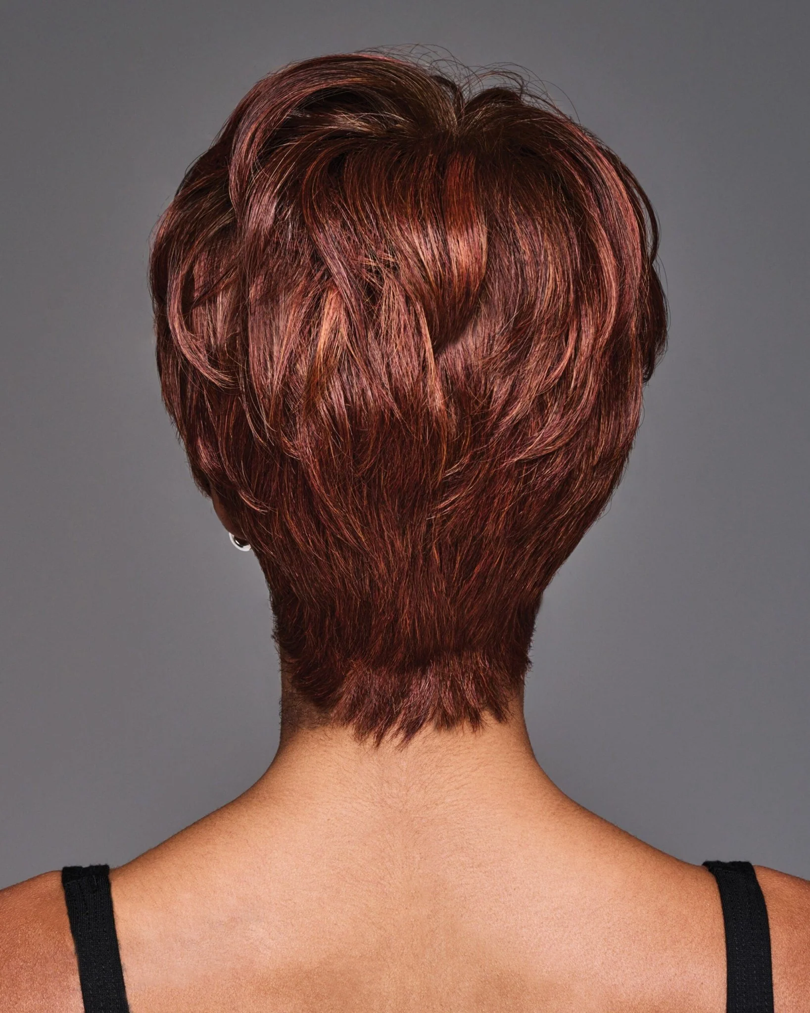 Jada Short Wavy Pixie Crop Lace Front Wig by Kim Kimble - Image 4
