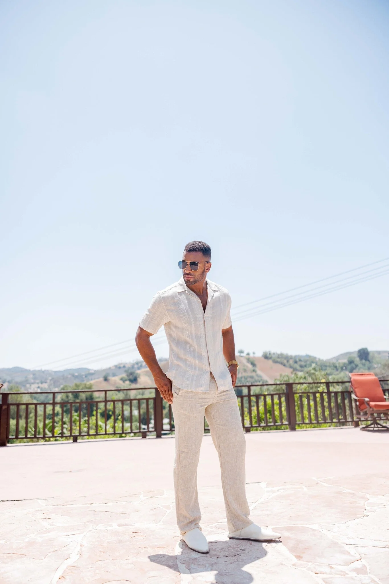 Men's Resort Style Casual Striped Multi-Texture Weave Linen Blend Shirt - Image 11
