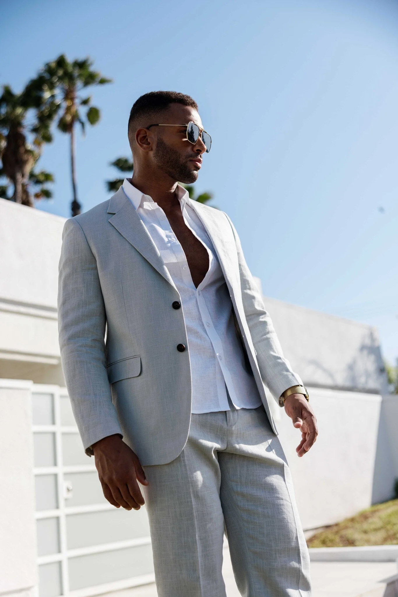 Men's Textured Linen Blend Suit - Image 4