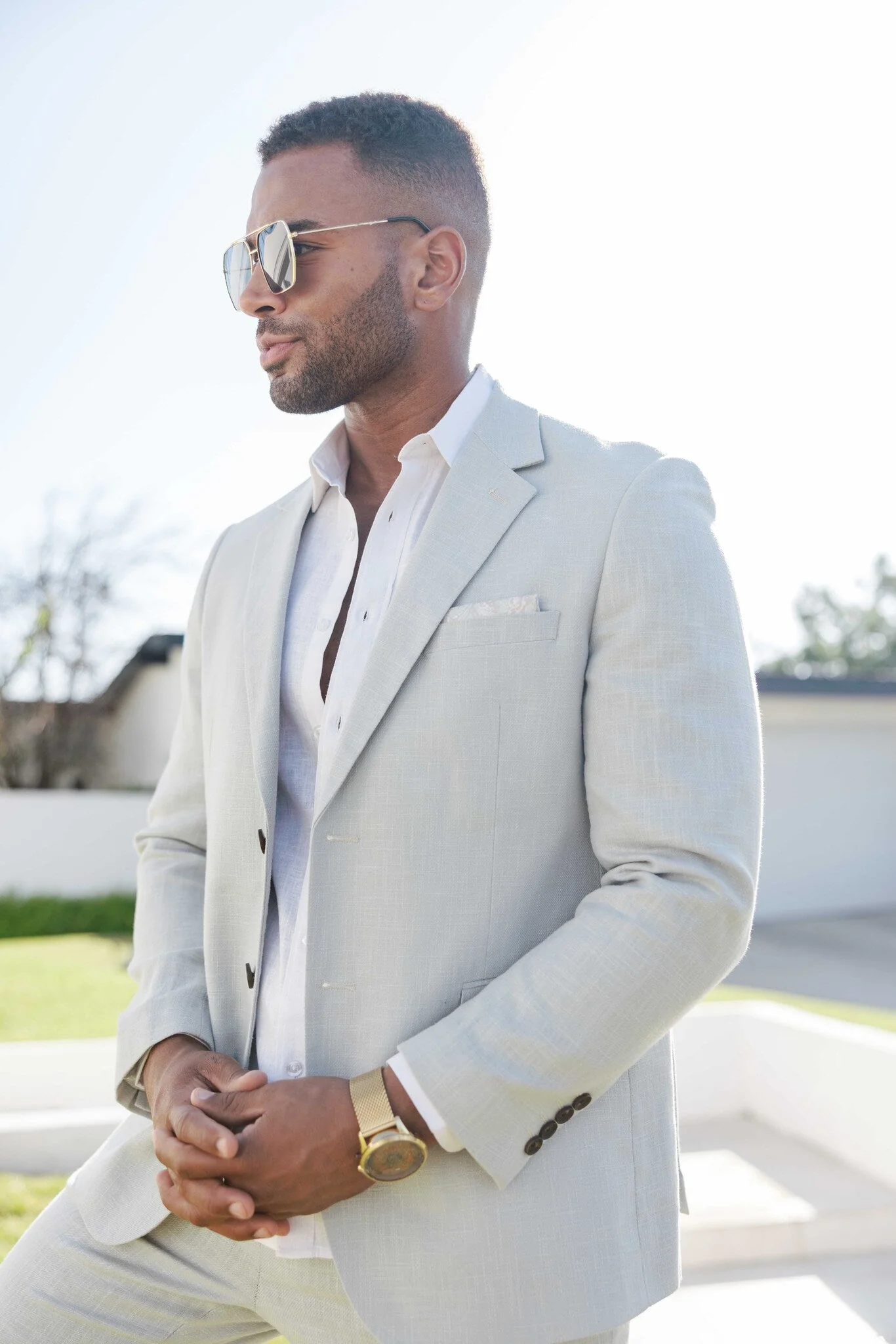 Men's Textured Linen Blend Suit - Image 9