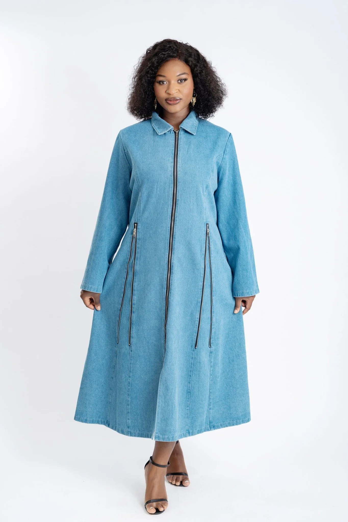 Stylish Denim Dress with Side Zippers - Image 10